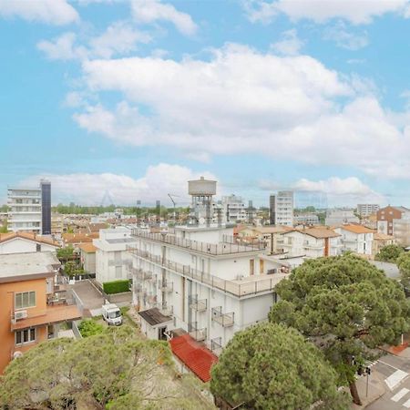 Appartamento Piazza Mazzini Lido di Jesolo Bagian luar foto
